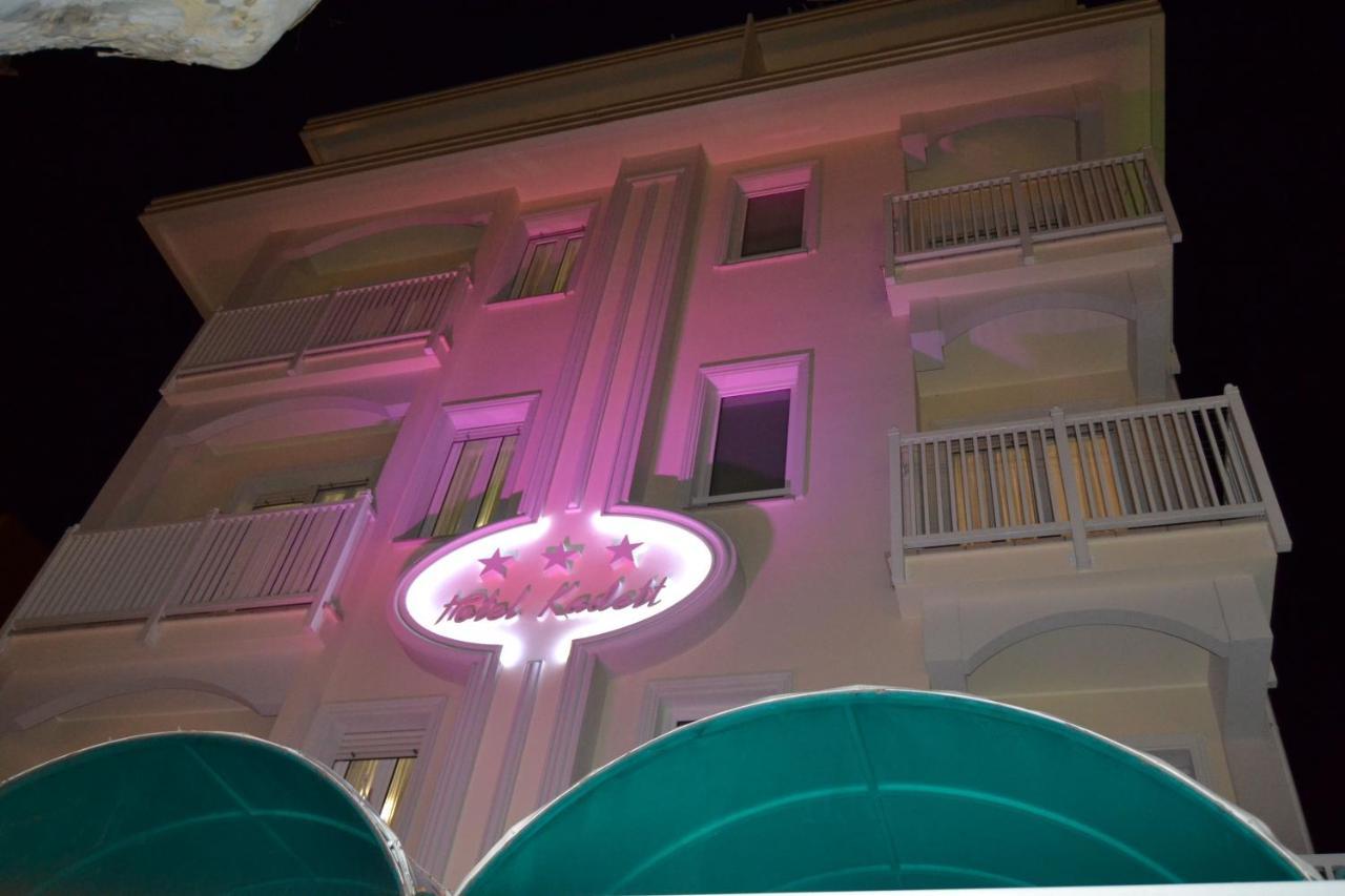 Hotel Kadett Rimini Kültér fotó
